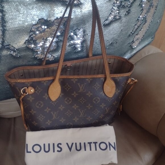 Louis Vuitton Neverfull petitรฉ PM in Monogram ๐ค - Picture 1 of 16